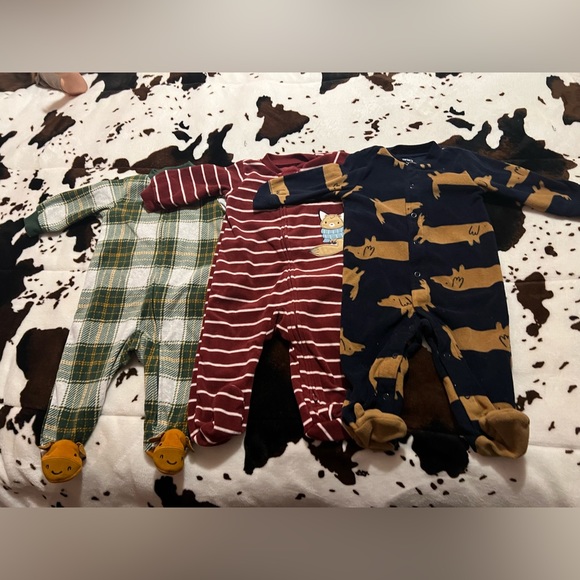 Carter’s Baby Boy FLEECE Pajamas 6months - Picture 3 of 6